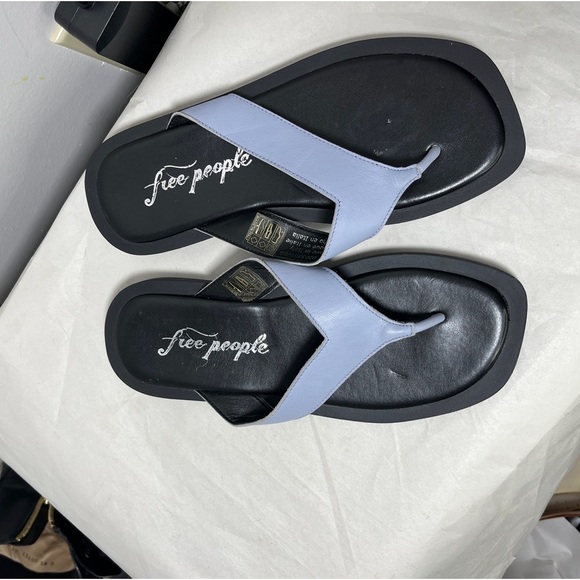 Free People Waverly Thong Sandal in Lavender Sz Eu 38 Sz US 7.5 - Picture 3 of 12